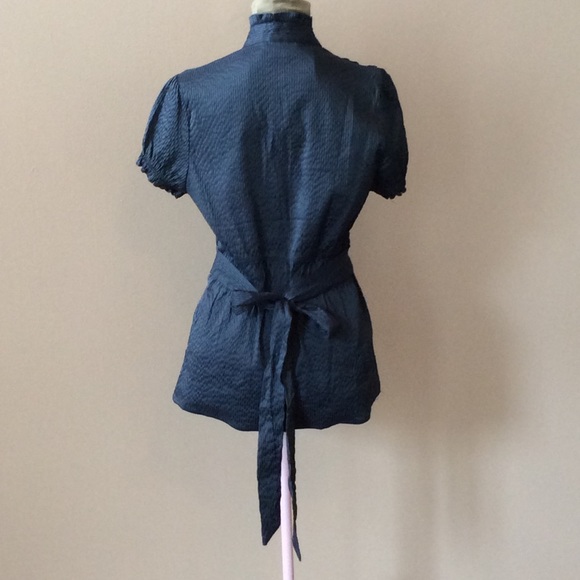 Top - Picture 2 of 6